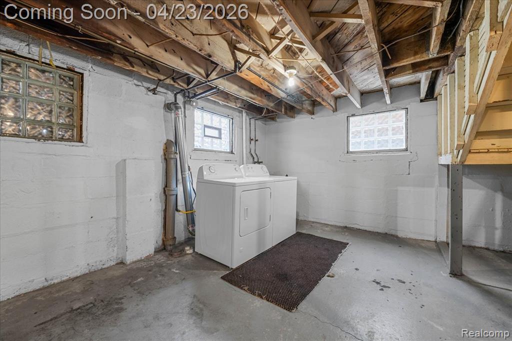 685 W Bethune Street, Detroit, MI 48202 — Photo 32