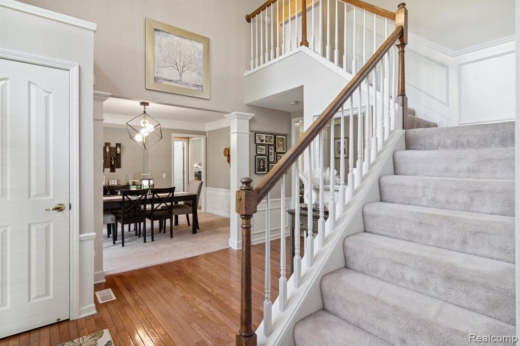 387 TORRINGTON Drive W, Canton, MI 48188 — Photo 5