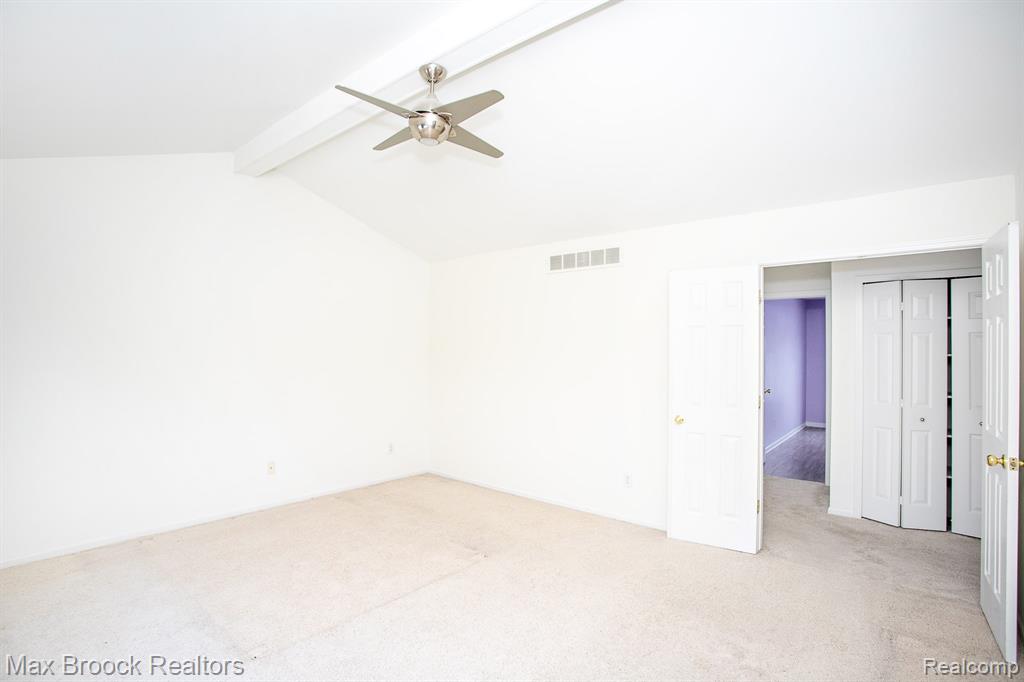 6817 Woodcrest Drive, Troy, MI 48098 — Photo 28
