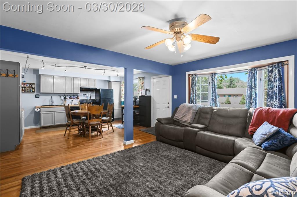 8346 Hillcrest Boulevard, Westland, MI — Photo 6