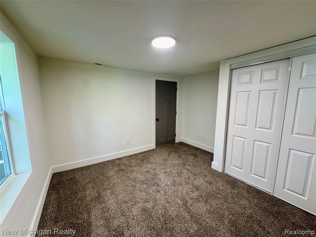 7562 Church Street, Swartz Creek, MI 48473 — Photo 11