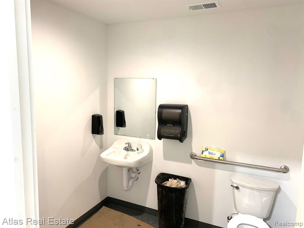 8267 S State Rd. Suite A, Goodrich Vlg, MI — Photo 10