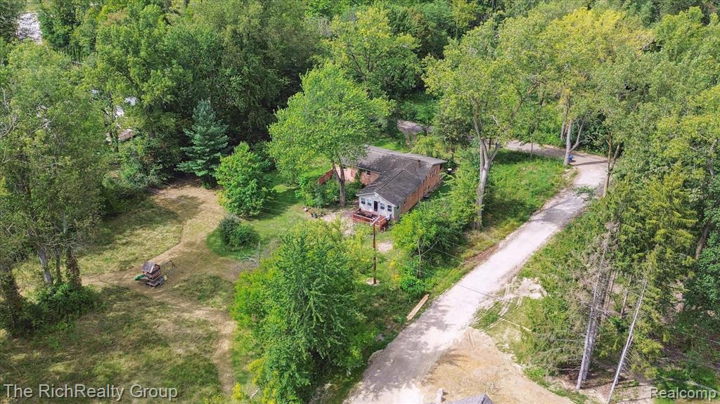 39635 Lotzford Road, Canton, MI 48187 — Photo 31