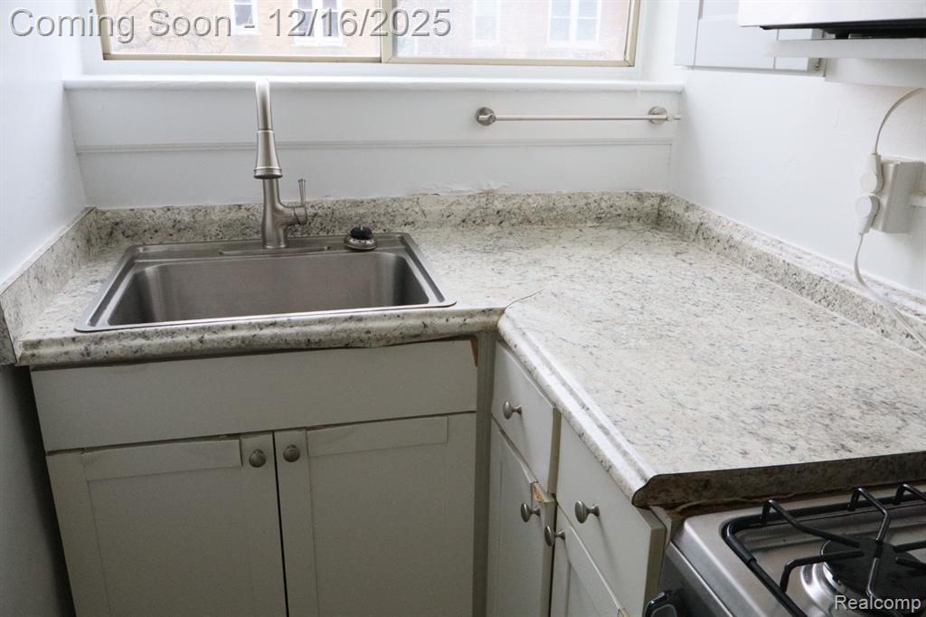 870 SEWARD Street, Detroit, MI, 48202