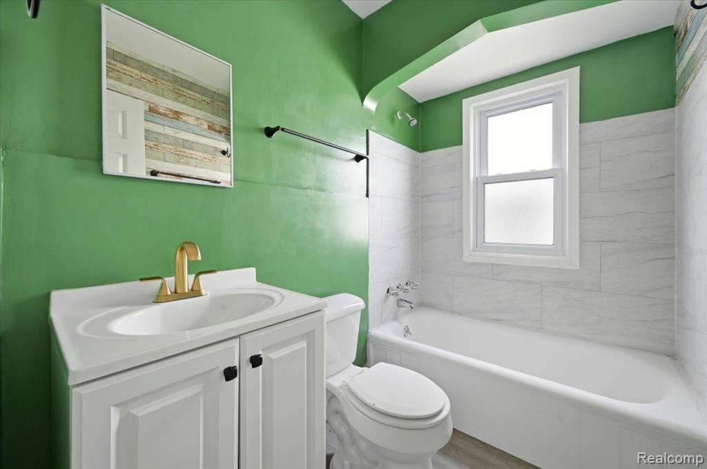 16069 Fairmount Drive, Detroit, MI 48205 — Photo 10