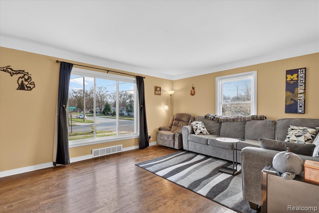 959 Blanchard Street SW, Wyoming, MI 49509 — Photo 5