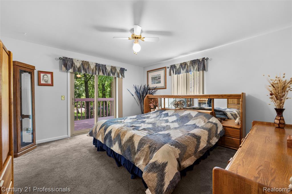 5135 Virgie Lane, West Bloomfield, MI 48324 — Photo 15