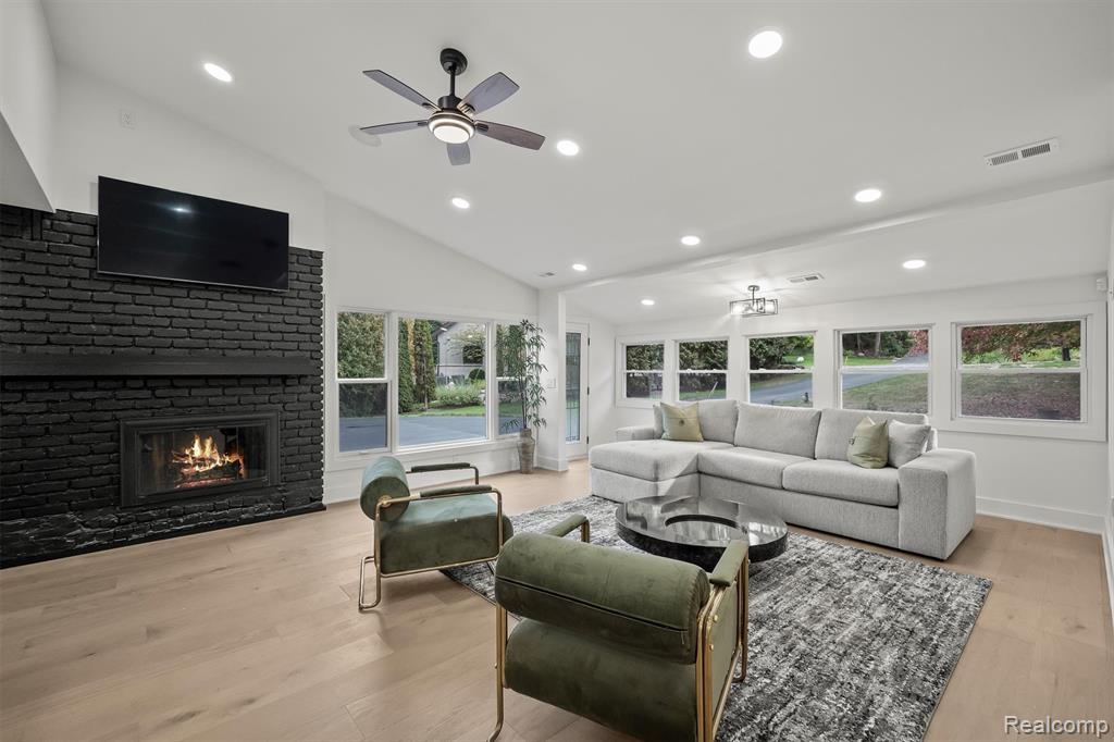 4535 Grindley Court, Bloomfield Hills, MI 48302 — Photo 7