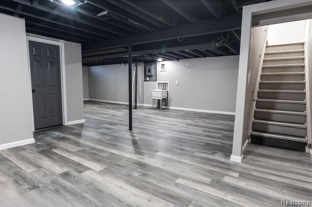 4322 RANDOLPH Street, Wayne, MI 48184 — Photo 16