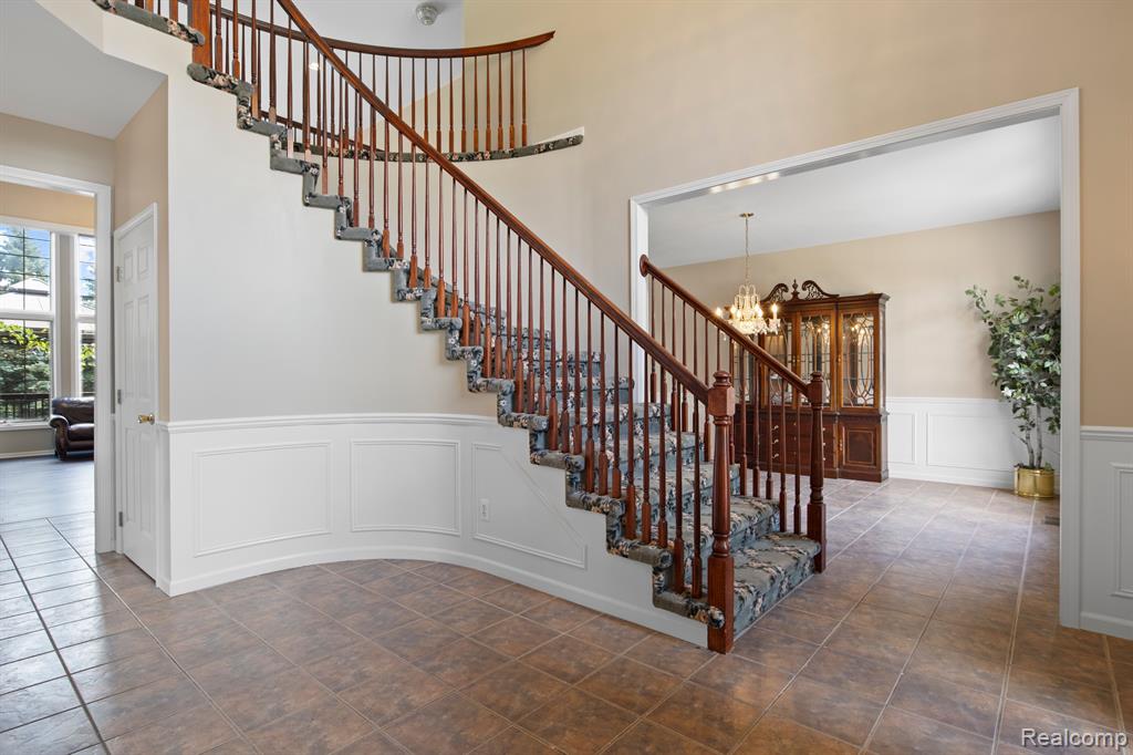 8950 WOODLORE SOUTH Drive, Plymouth, MI 48170 — Photo 20