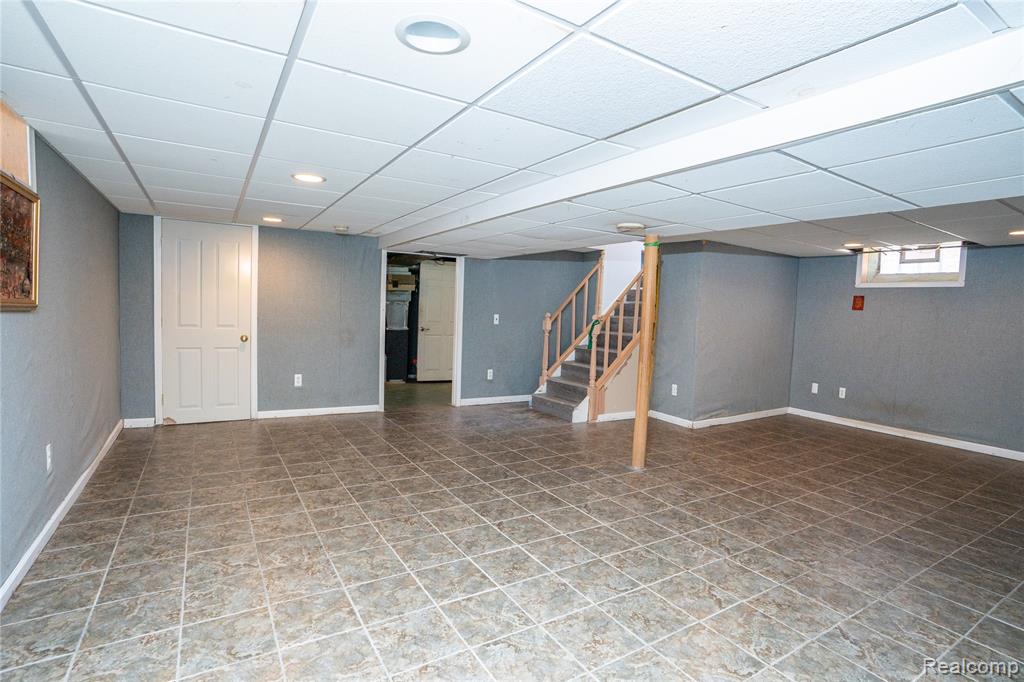24628 Currier Street, Dearborn Heights, MI 48125 — Photo 27