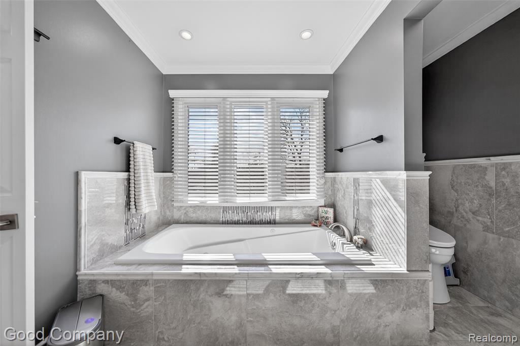 43169 Ashbury Drive, Novi, MI — Photo 34