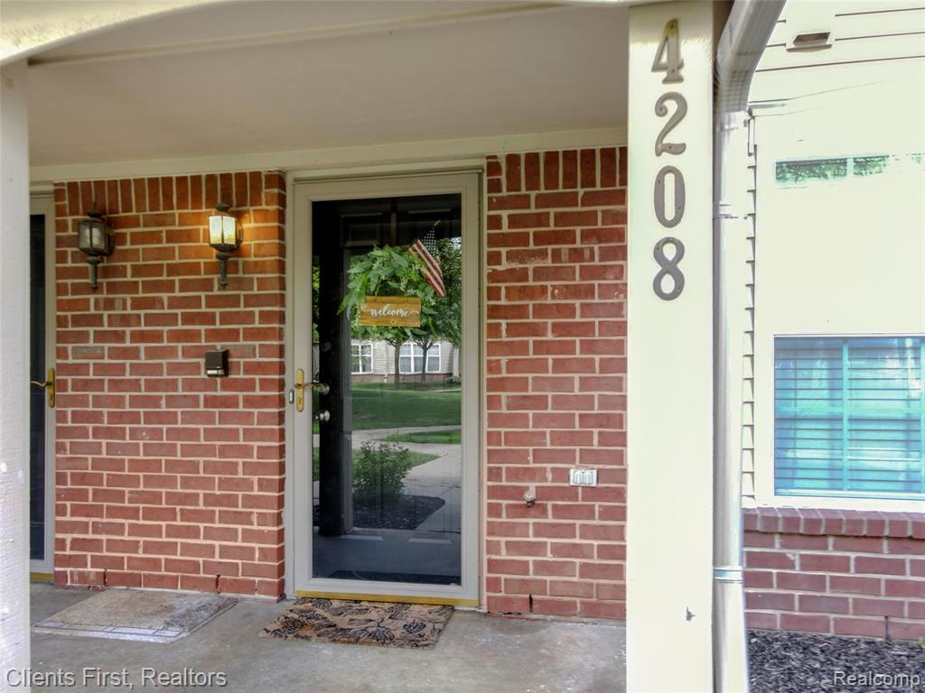4208 Berkeley Avenue, Canton, MI 48188 — Photo 3