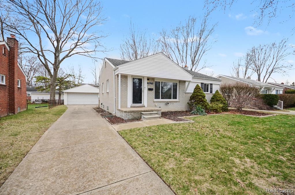 9871 Doris Street, Livonia, MI 48150 — Photo 2