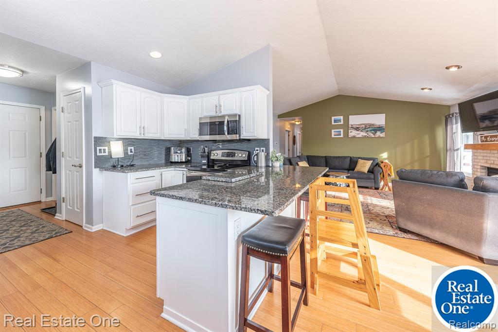 12021 COUNTRY RIVER Drive, Rives Junction, MI 49277 — Photo 14
