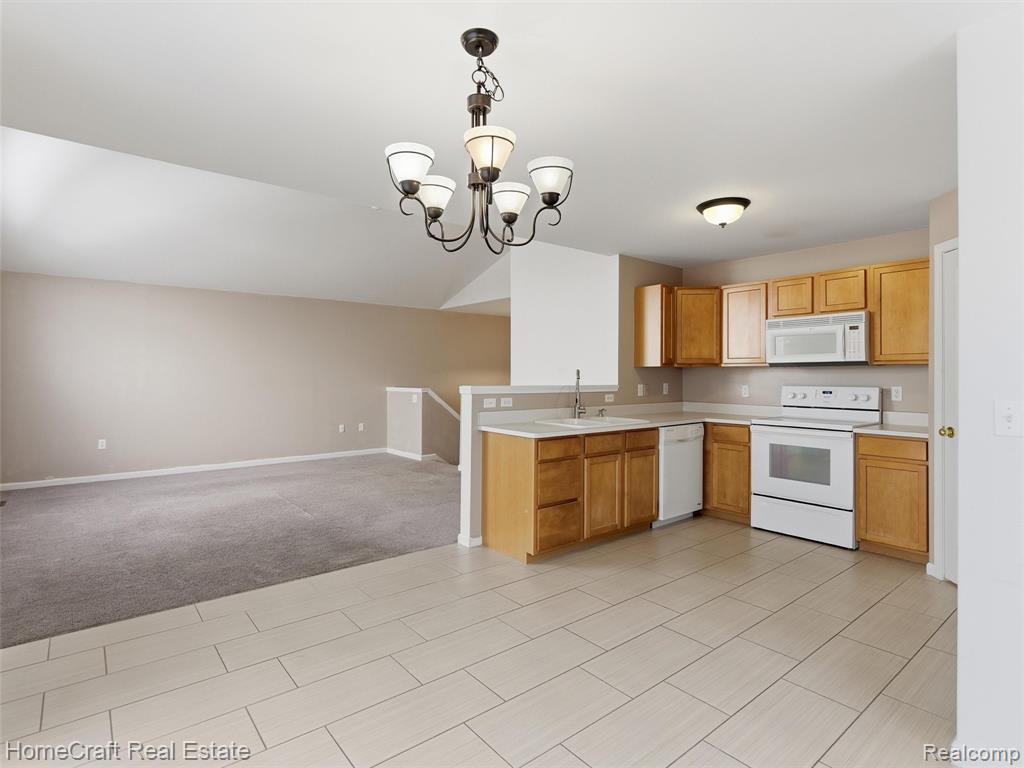 47551 PEMBROKE Drive, Canton, MI 48188 — Photo 10
