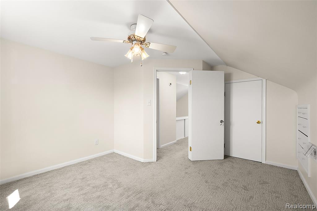 20879 Beaufait Street, Harper Woods, MI 48225 — Photo 26