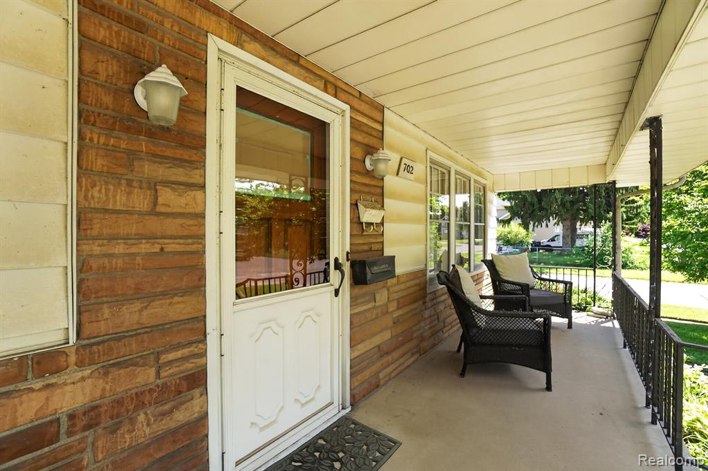 702 Leland Street, Flint, MI 48507 — Photo 7