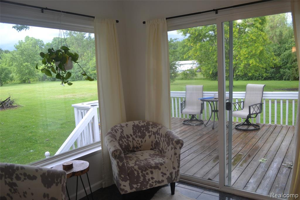 5244 Oleksyn Road, Flint, MI 48504 — Photo 18