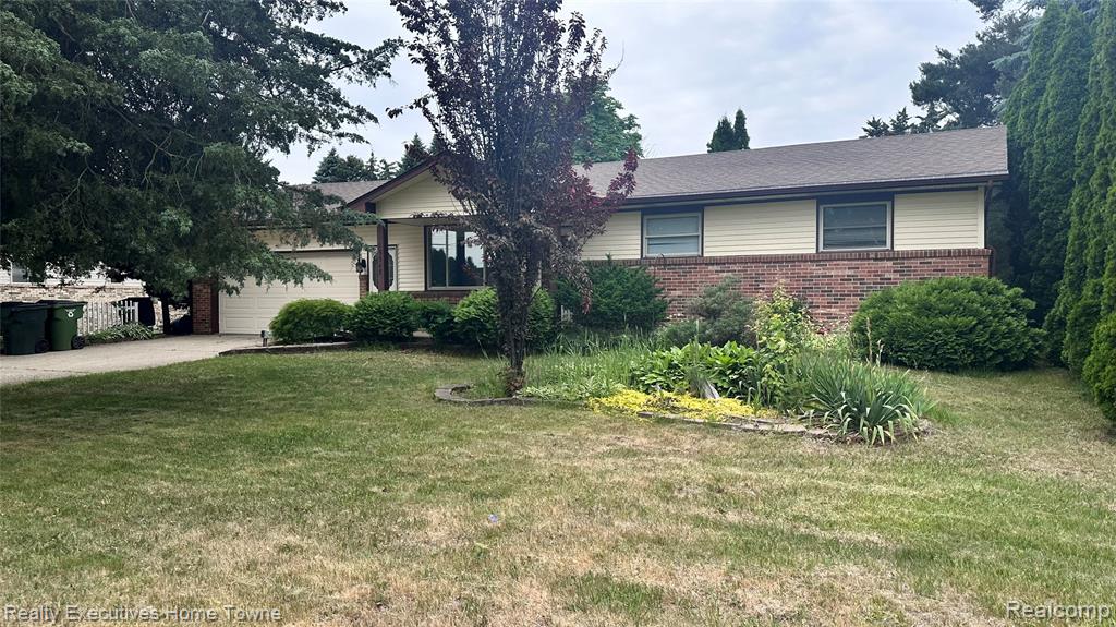 49545 SCHOENHERR Road, Shelby Twp, MI 48315 — front exterior