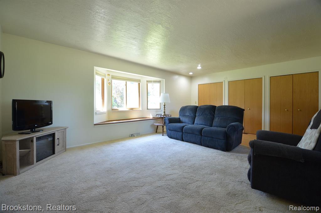 5465 WINELL Street, Clarkston, MI — Photo 24