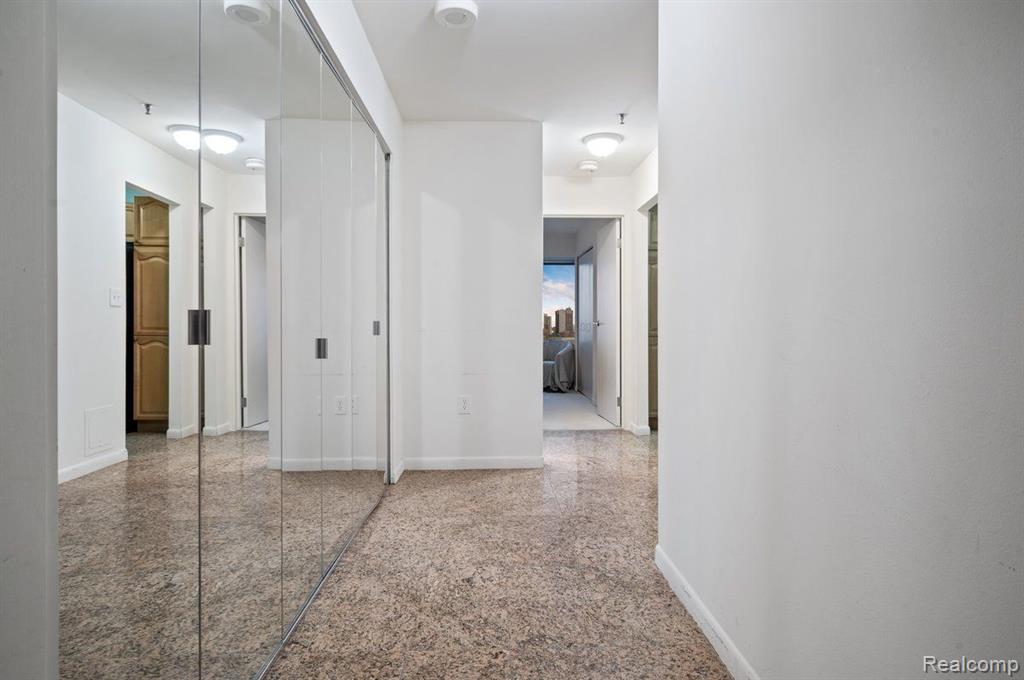1001 W JEFFERSON Avenue, 17K, Detroit, MI 48226 — Photo 17