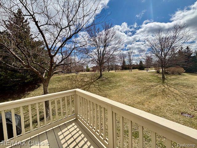 47461 SCENIC CIRCLE Drive N, Canton, MI 48188 — Photo 24