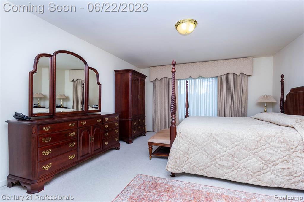 8225 Brookstone Lane, Clawson, MI 48348 — Photo 21