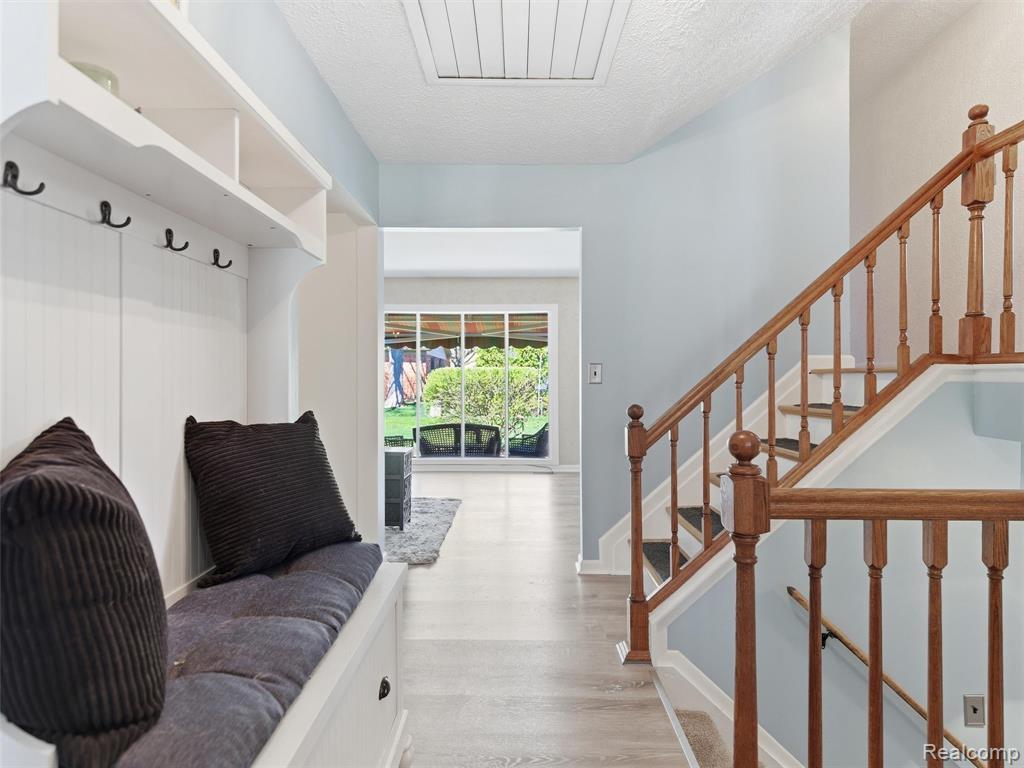 1373 Glenwood Drive, Troy, MI 48083 — Photo 3