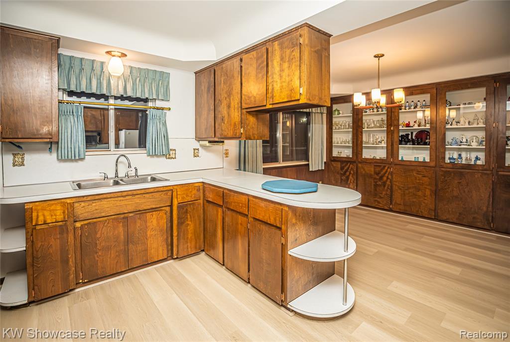 3651 Chicago Road, Warren, MI 48092 — Photo 18