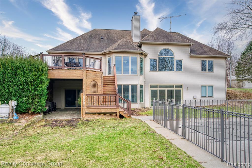 6400 Sober Road, Fowlerville, MI 48836 — Photo 11