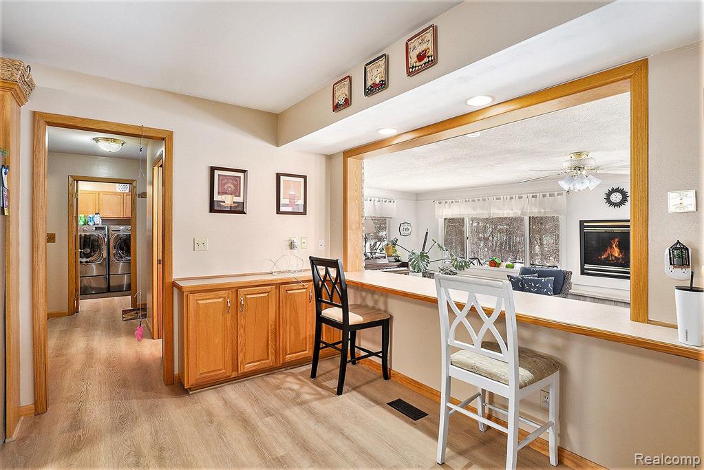 5203 SUNLYN Street, Grand Blanc, MI 48439 — Photo 6
