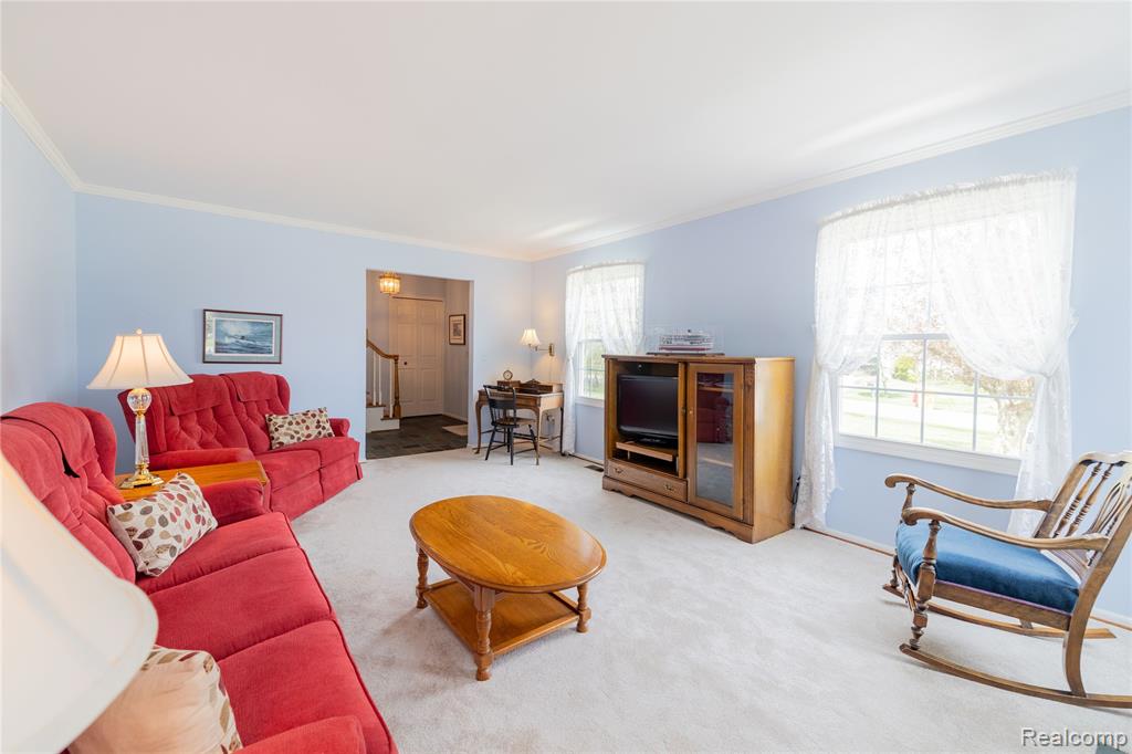 27758 Johnson Road, Grosse Ile, MI 48138 — Photo 9