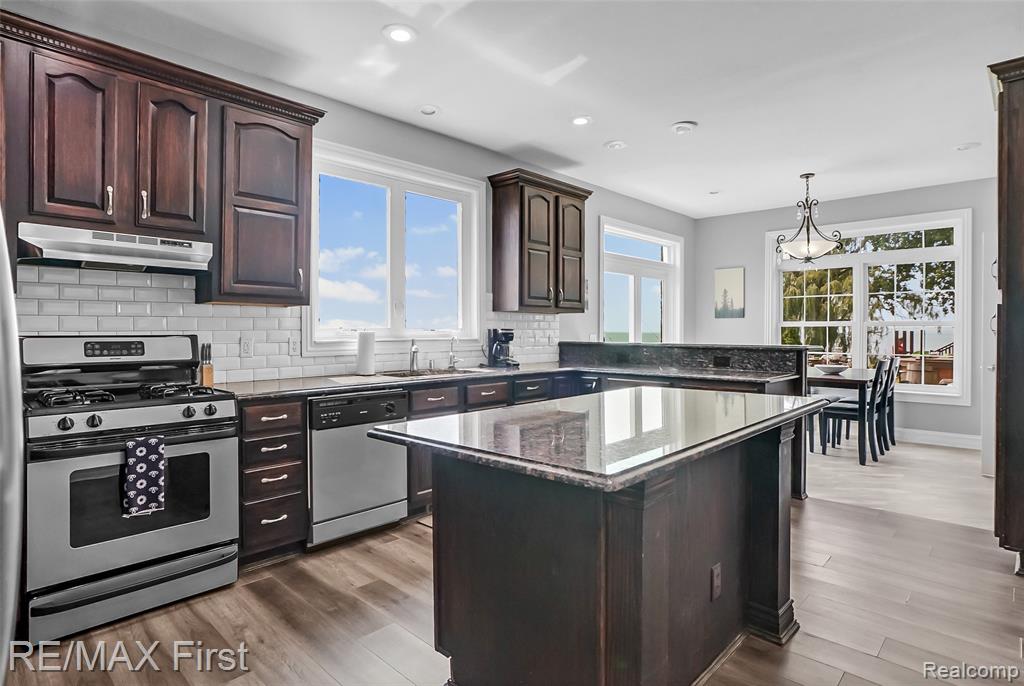 7953 Bouvier Bay, MI — Photo 17