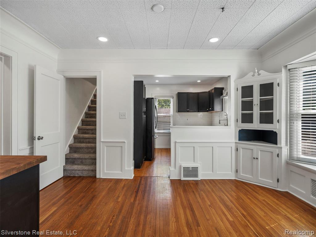 800 N EDISON Avenue, Royal Oak, MI 48067 — Photo 16