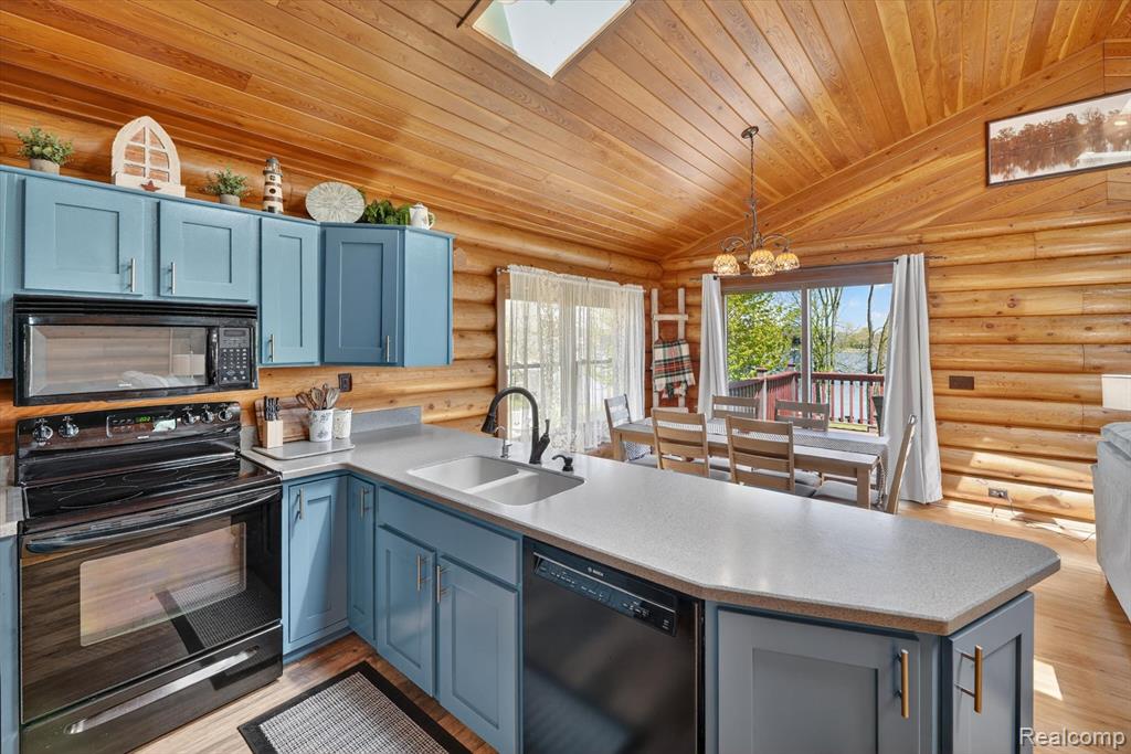 7767 Wexford Court, Onsted, MI 49265 — Photo 14