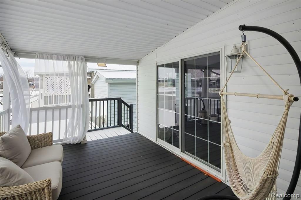 29224 Hidden River, Gibraltar, MI — Photo 23