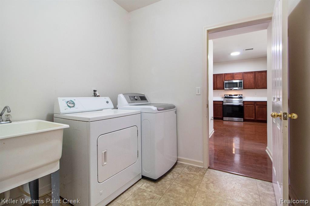 4041 Radcliff Drive, Canton, MI 48188 — Photo 15