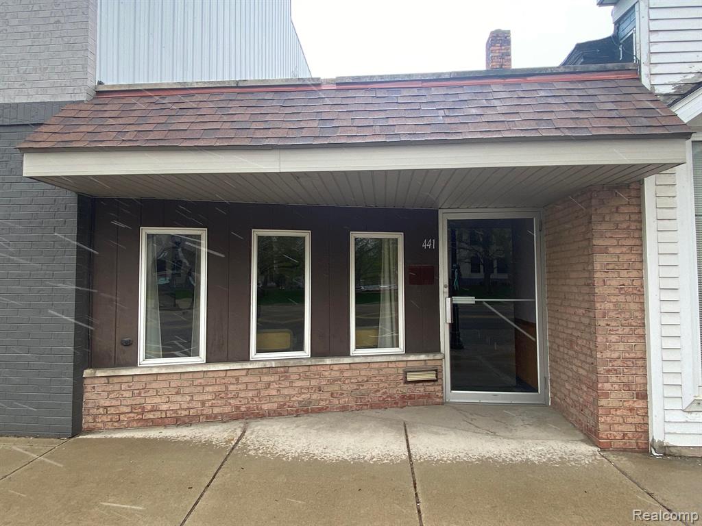 441 N STATE Street, Caro, MI 48723 — front exterior