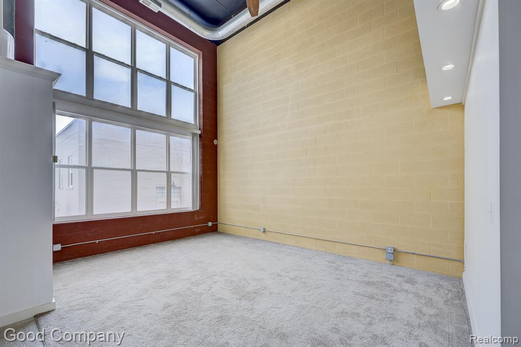 98 N Gratiot Avenue, Mount Clemens, MI 48043 — Photo 20