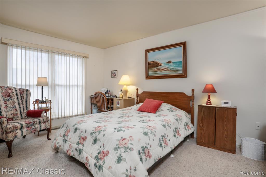 22808 RENFORD Street, Novi, MI — Photo 18