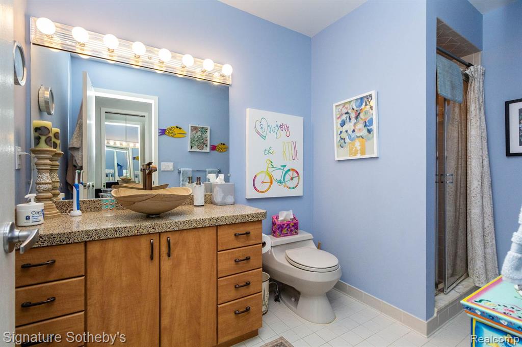 5396 Fairway Court, West Bloomfield, MI 48323 — Photo 29