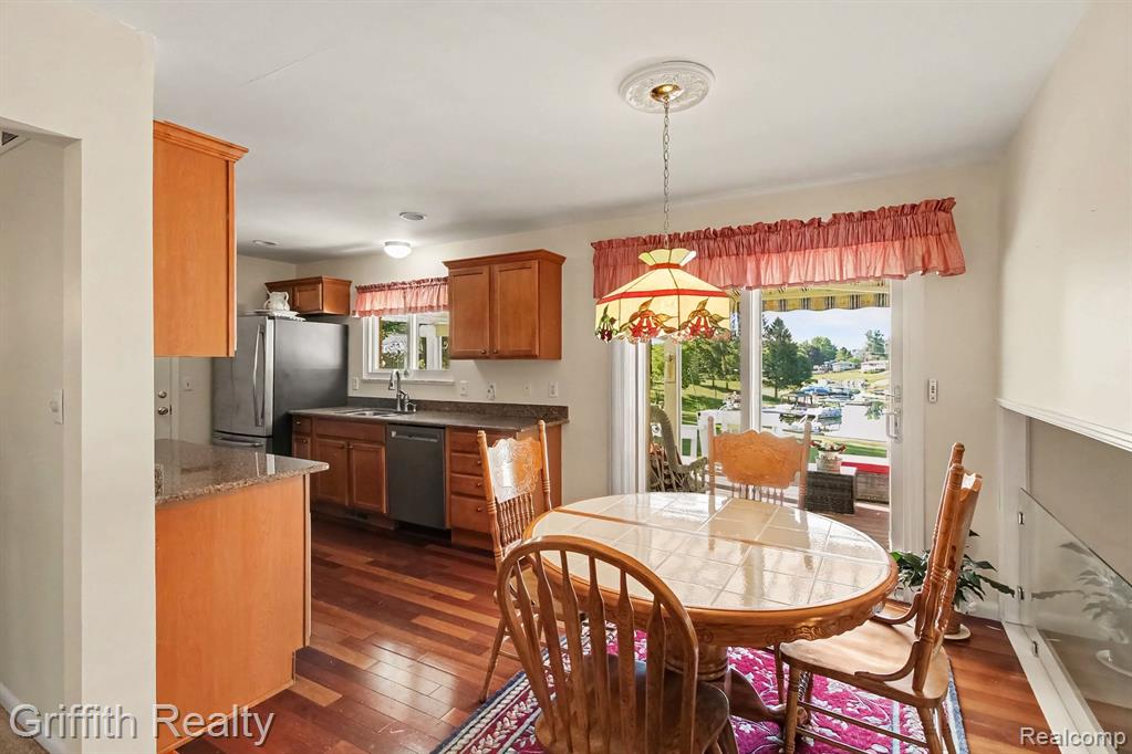 578 E Coon Lake Road, Howell, MI 48843 — Photo 10
