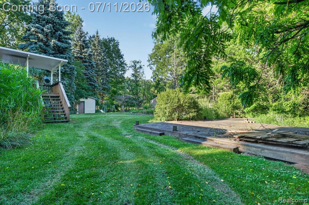 4430 N Center Road, Flint, MI 48506 — Photo 46