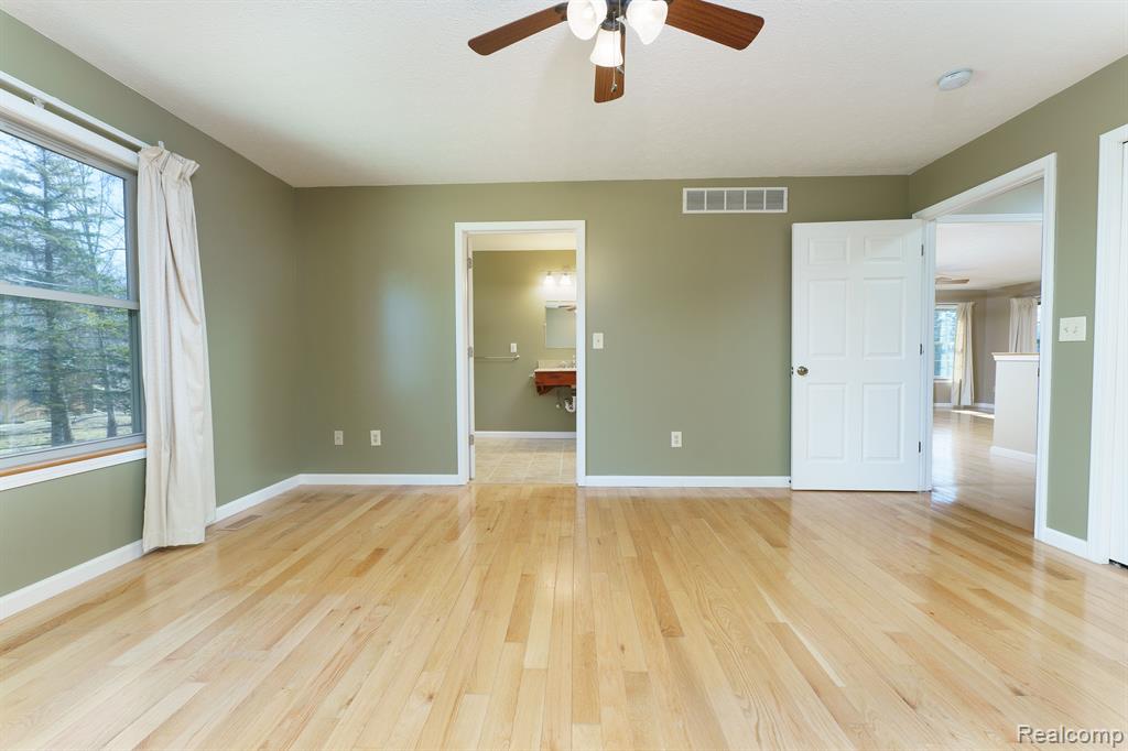 189 FRANKLIN Street, Webberville, MI 48892 — Photo 13