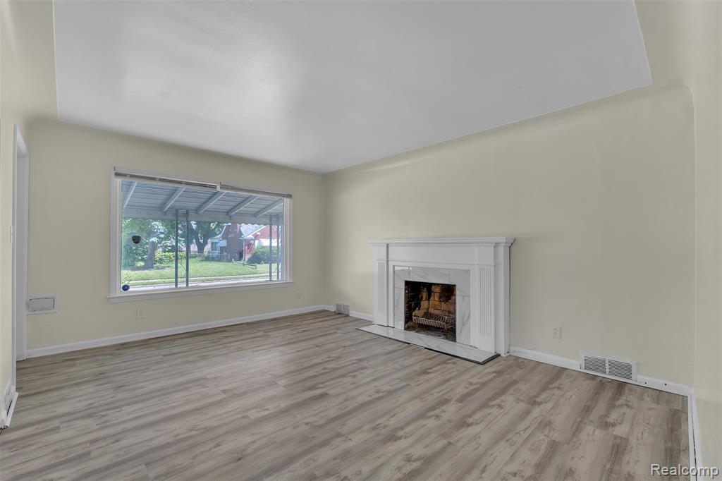 8310 Sirron Street, Detroit, MI 48234 — Photo 7