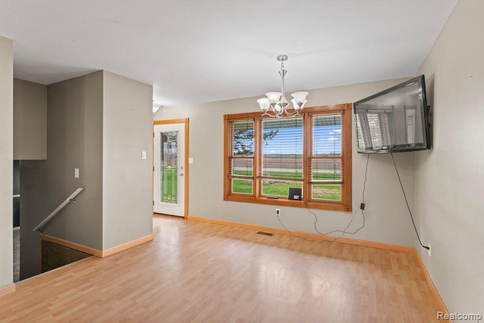14542 N MCKINLEY Road, Montrose, MI 48457 — Photo 8