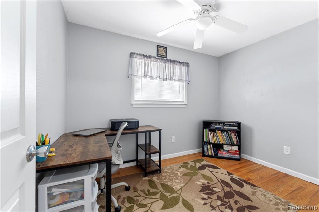 4164 Hazel Avenue, Lincoln Park, MI 48146 — Photo 9