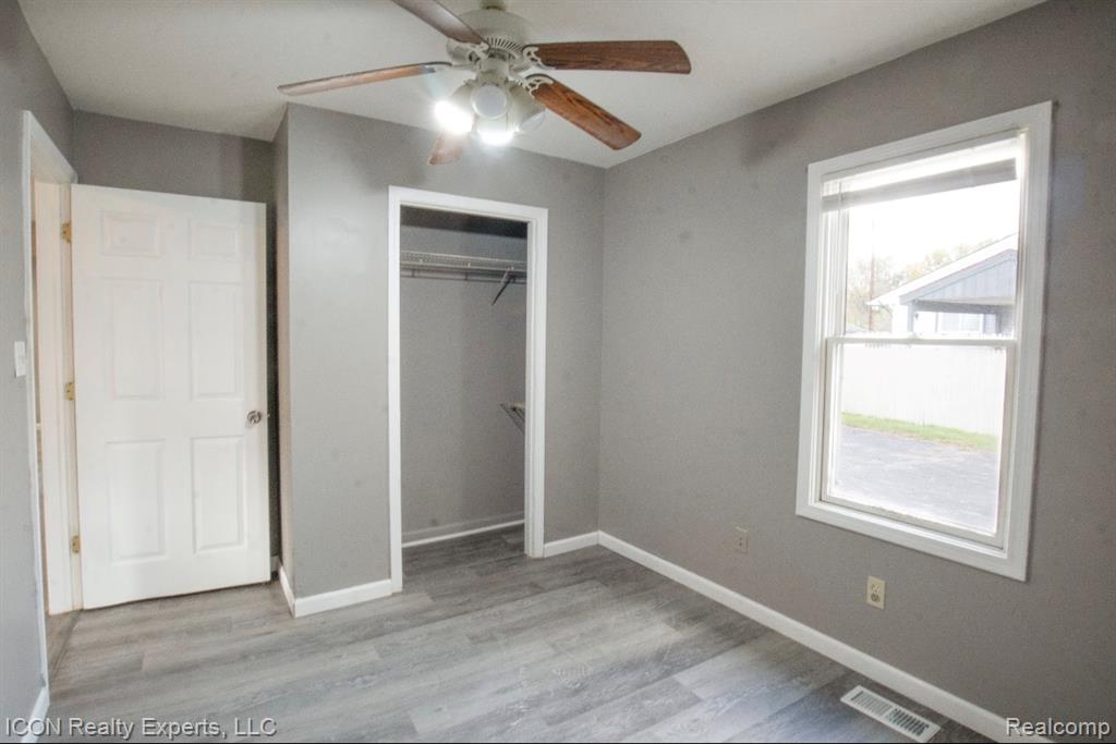 743 Hollister Street, Pontiac, MI 48340 — Photo 17
