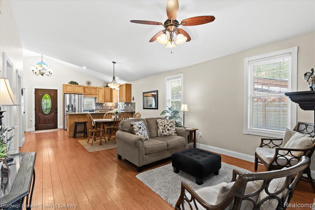 584 Black Oaks Trail, Howell, MI 48843 — Photo 17